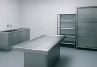 Vorbereitungsraum bei einem Bestatter